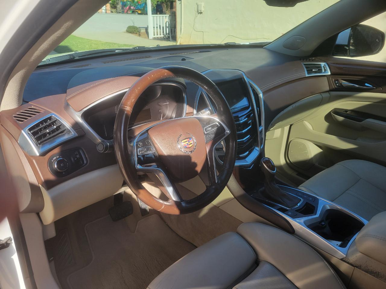 Cadillac SRX Performance Collection FWD 2016