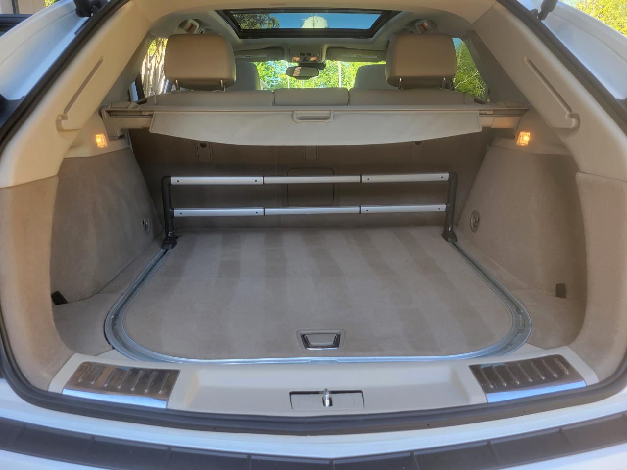 Cadillac SRX Performance Collection FWD 2016