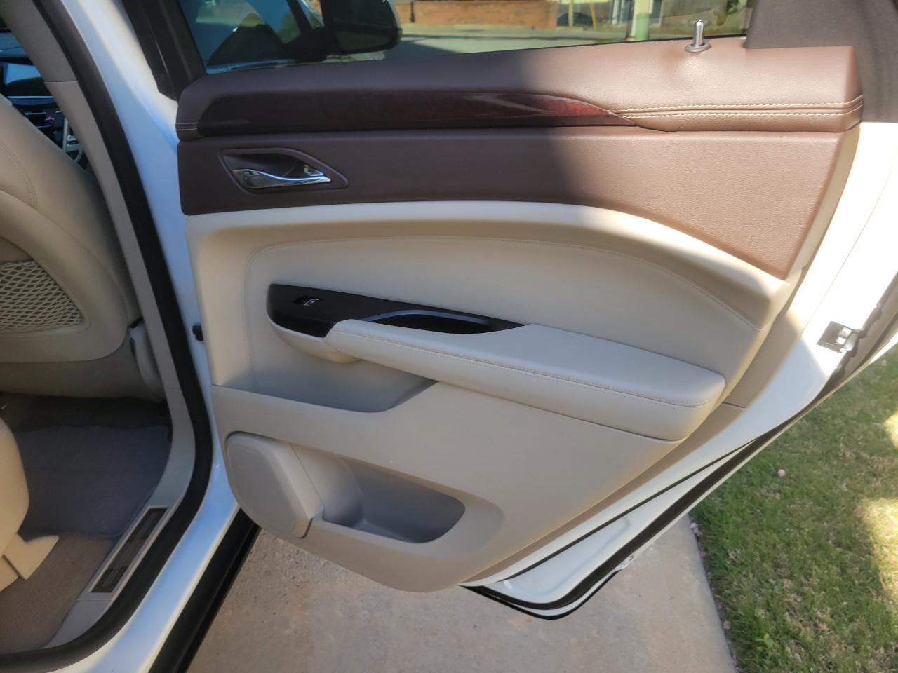 Cadillac SRX Performance Collection FWD 2016