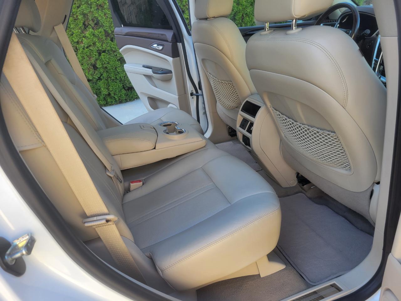 Cadillac SRX Performance Collection FWD 2016