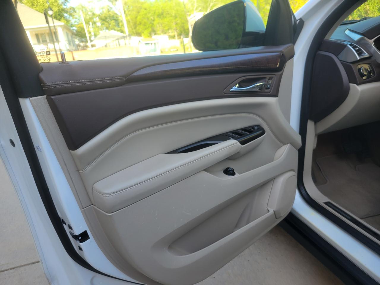 Cadillac SRX Performance Collection FWD 2016