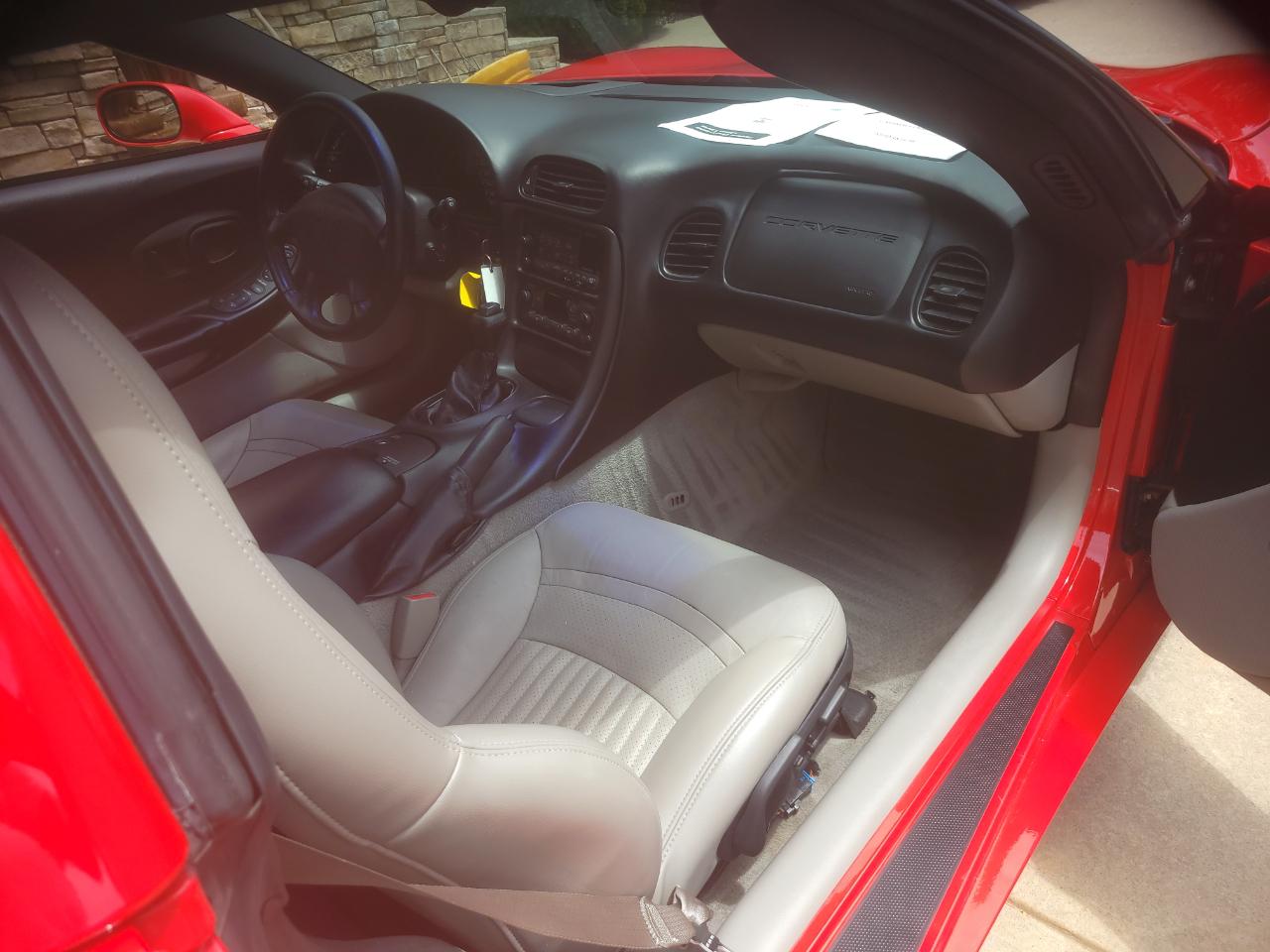 2003 Chevrolet Corvette Base - Photo 9