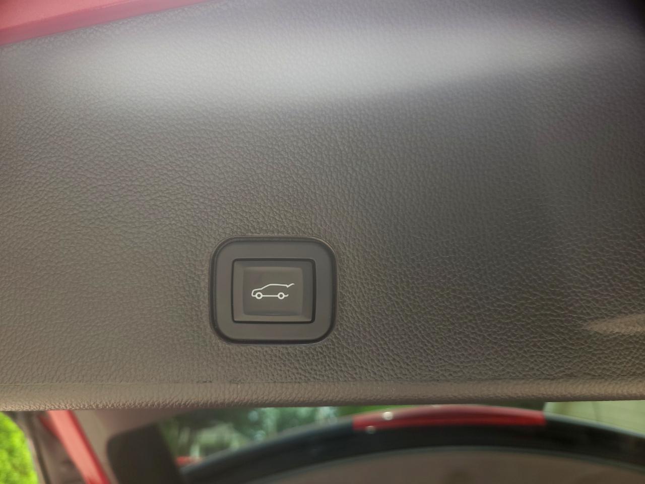 Cadillac SRX Luxury Collection FWD 2014