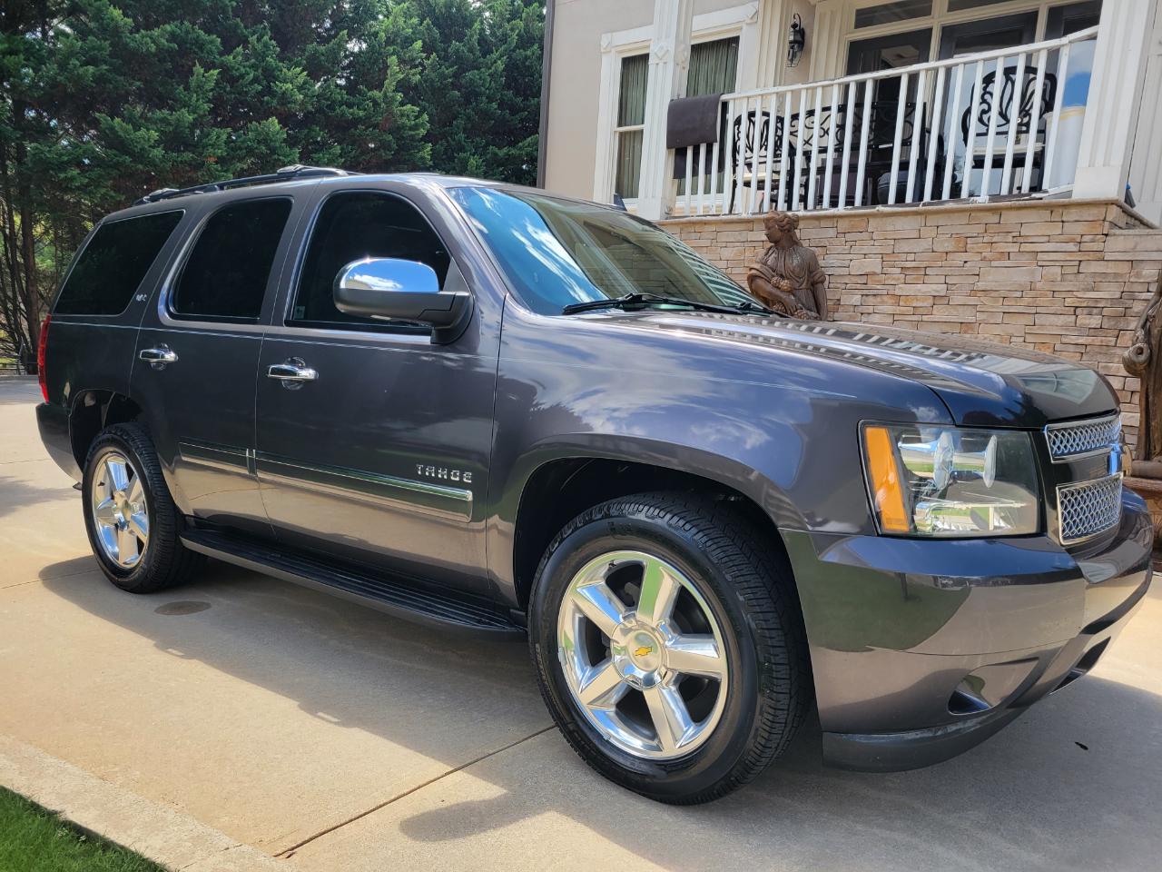 Chevrolet Tahoe LTZ 2WD 2010
