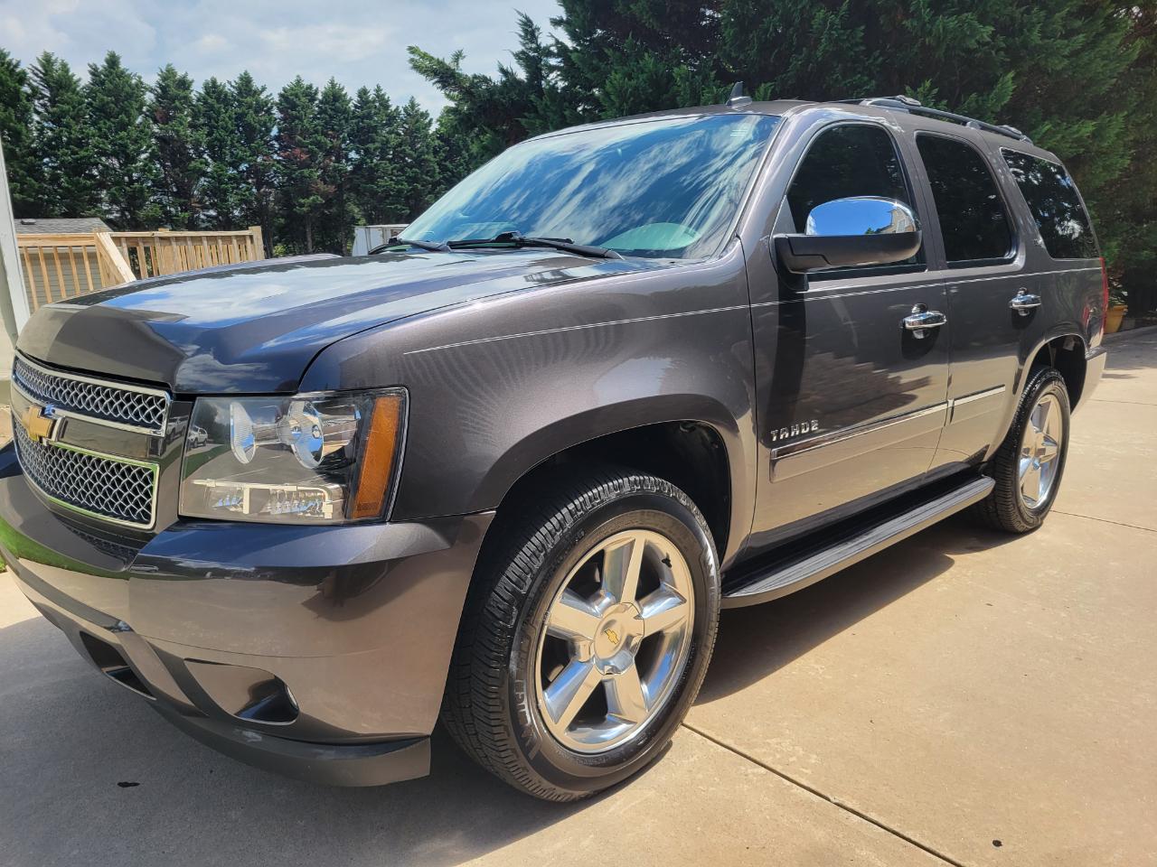 Chevrolet Tahoe LTZ 2WD 2010