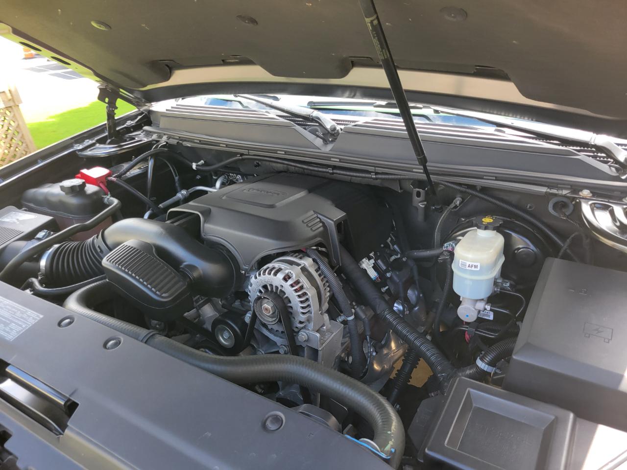 Chevrolet Tahoe LTZ 2WD 2010