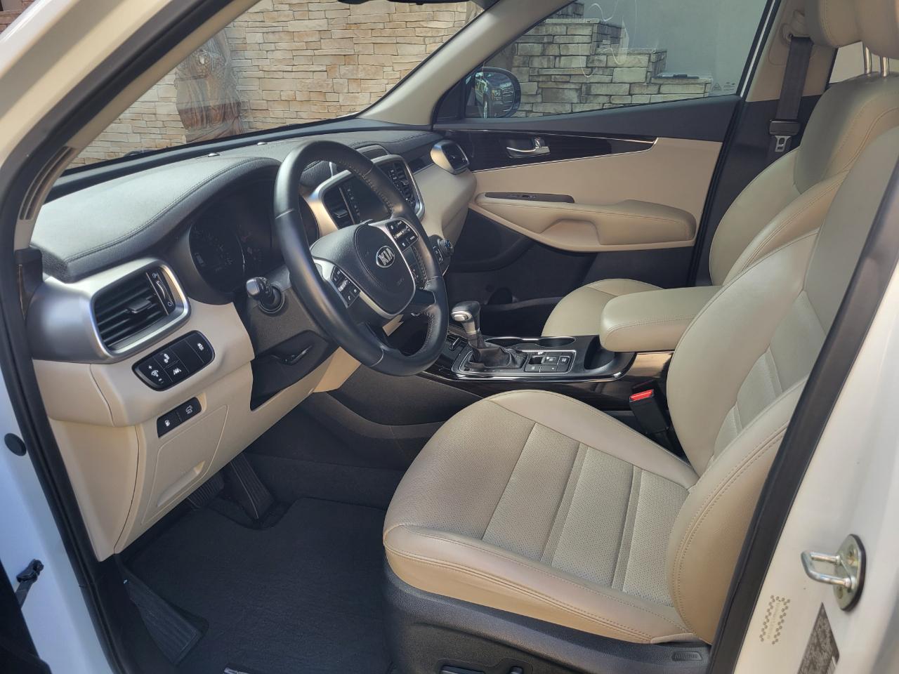 Kia Sorento EX V6 2WD 2020