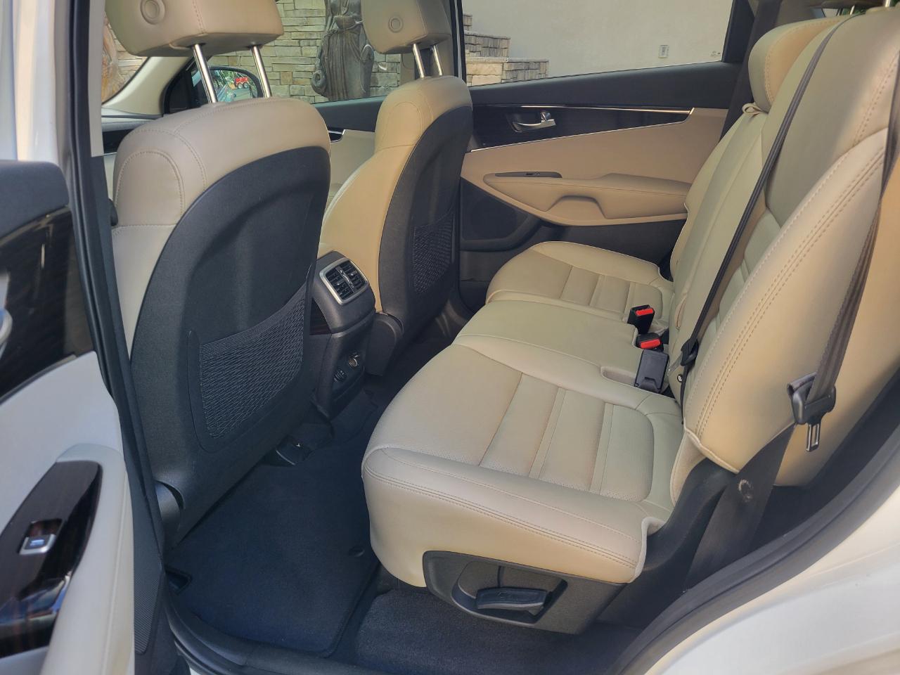 Kia Sorento EX V6 2WD 2020