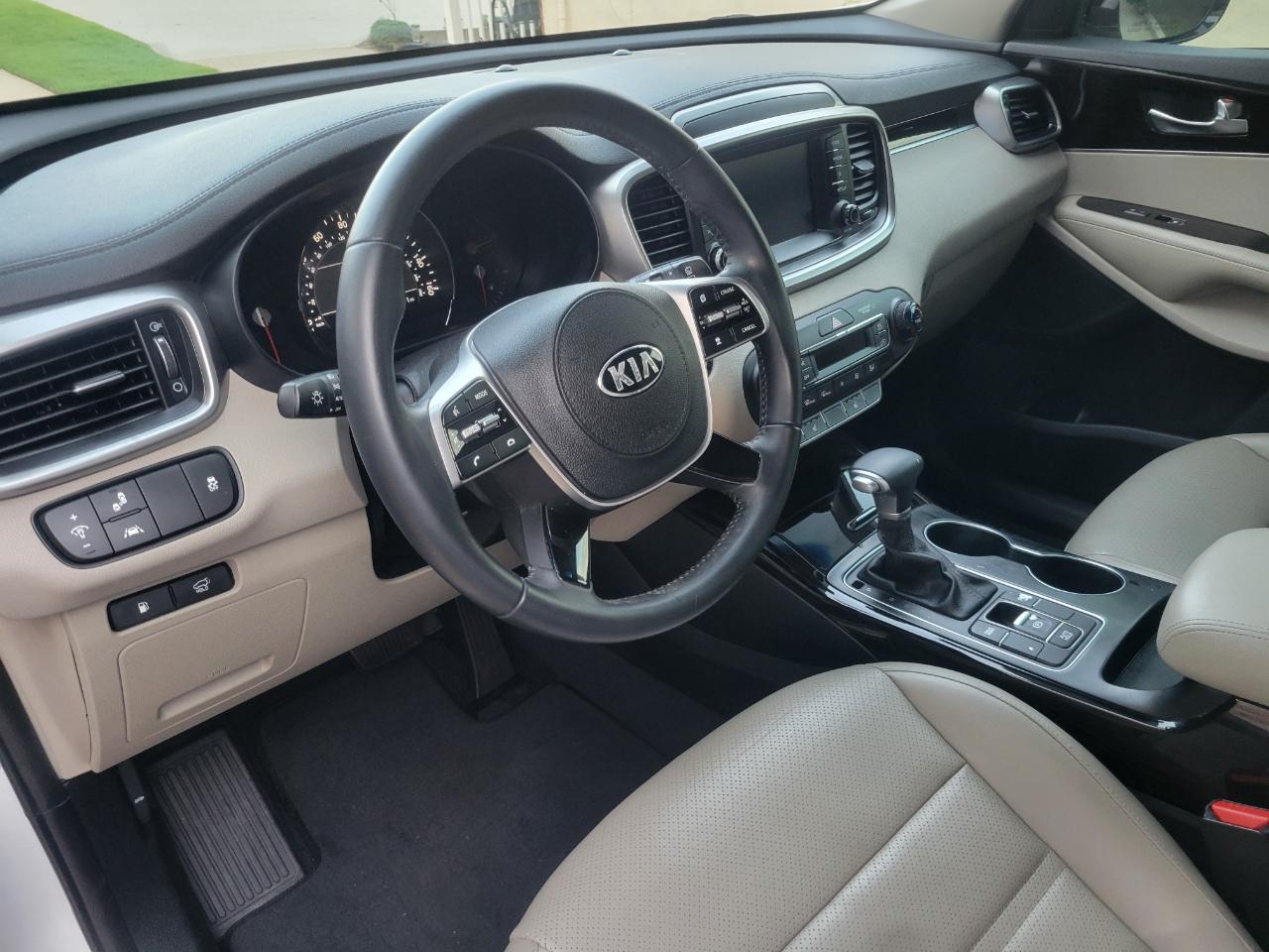 Kia Sorento EX V6 2WD 2020