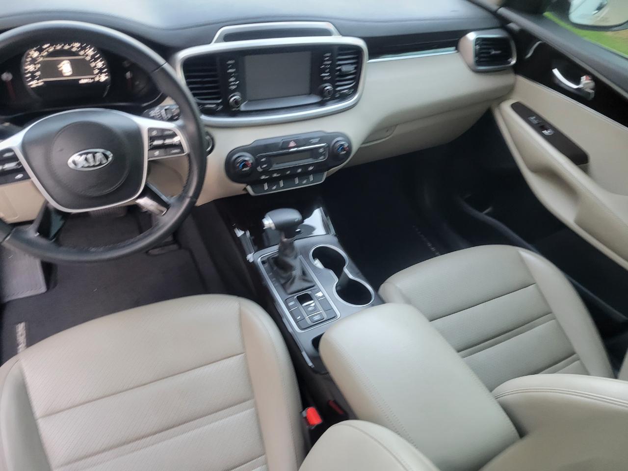 Kia Sorento EX V6 2WD 2020