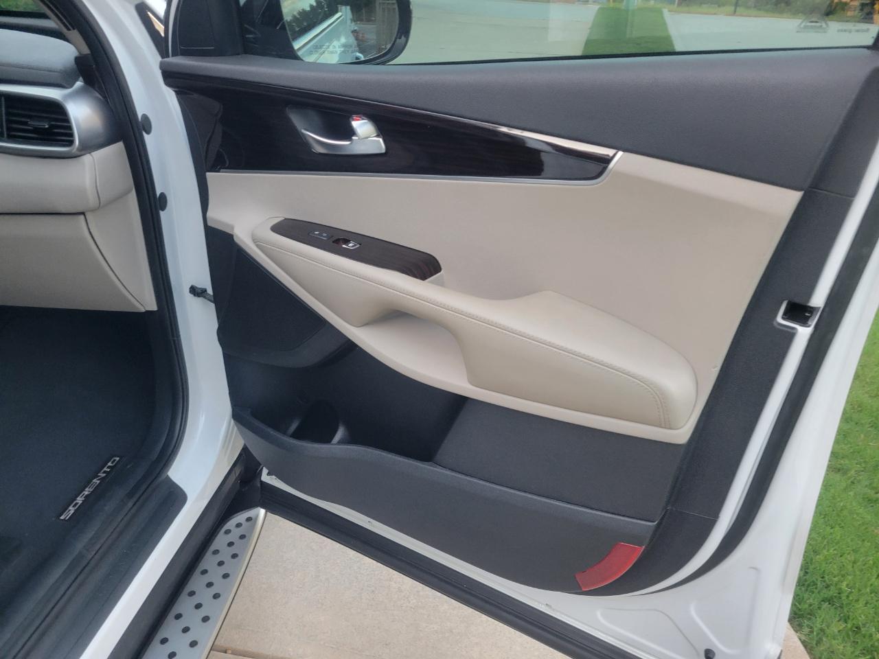 Kia Sorento EX V6 2WD 2020