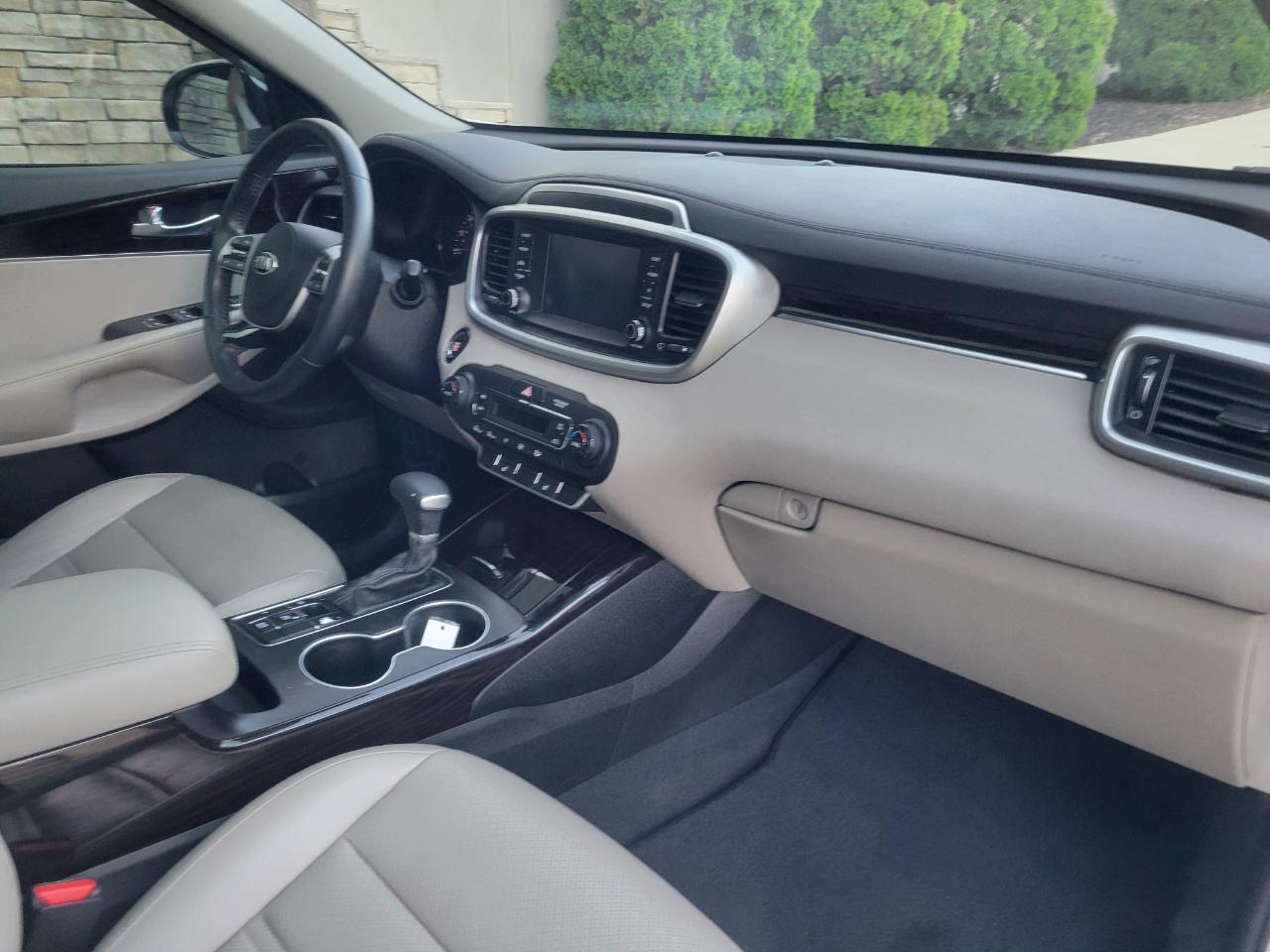 Kia Sorento EX V6 2WD 2020
