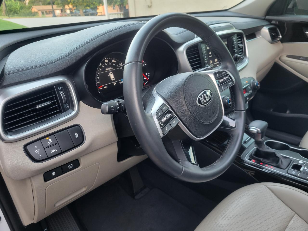 Kia Sorento EX V6 2WD 2020