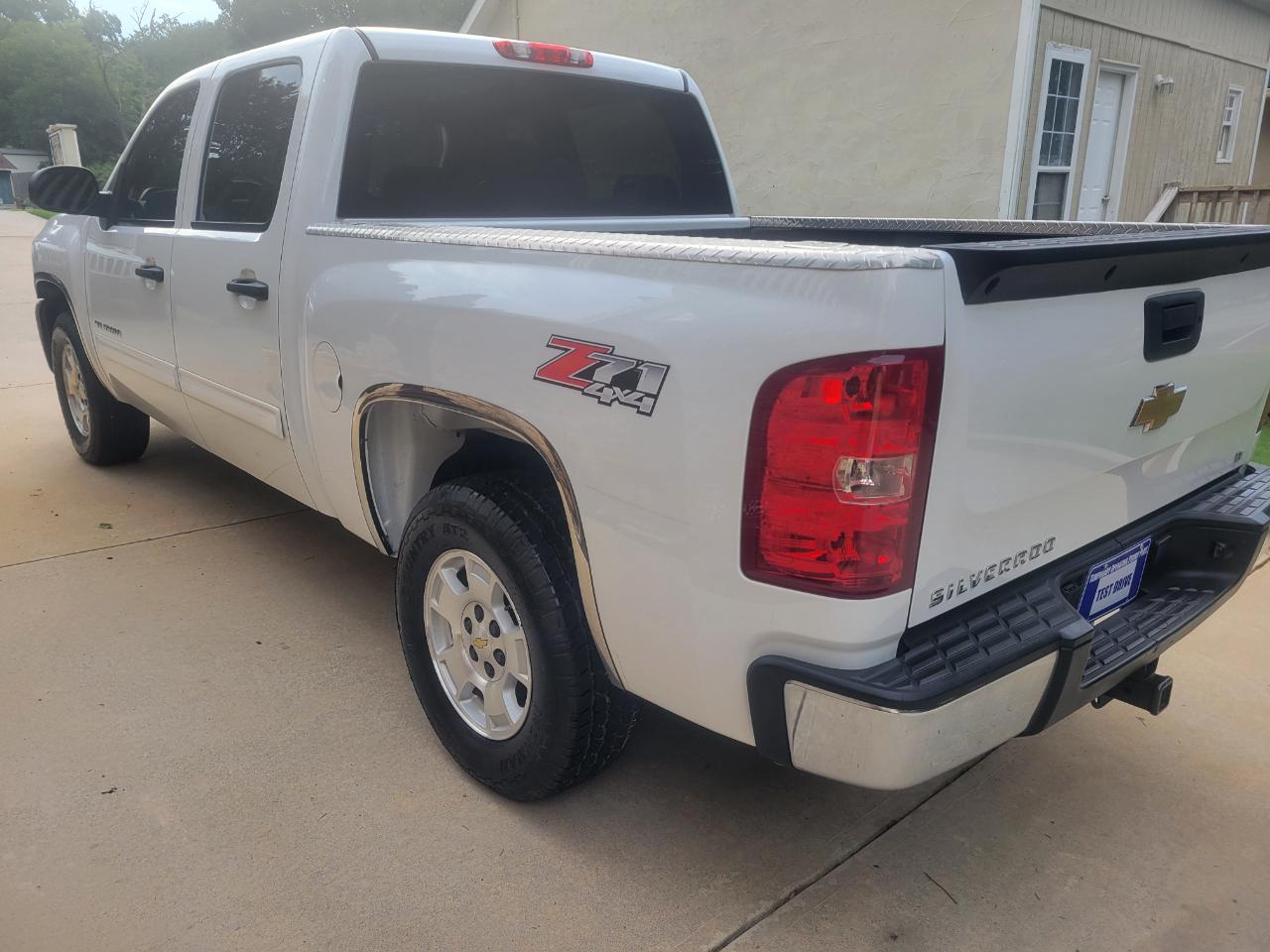 Chevrolet Silverado 1500 LT Crew Cab 4WD 2013