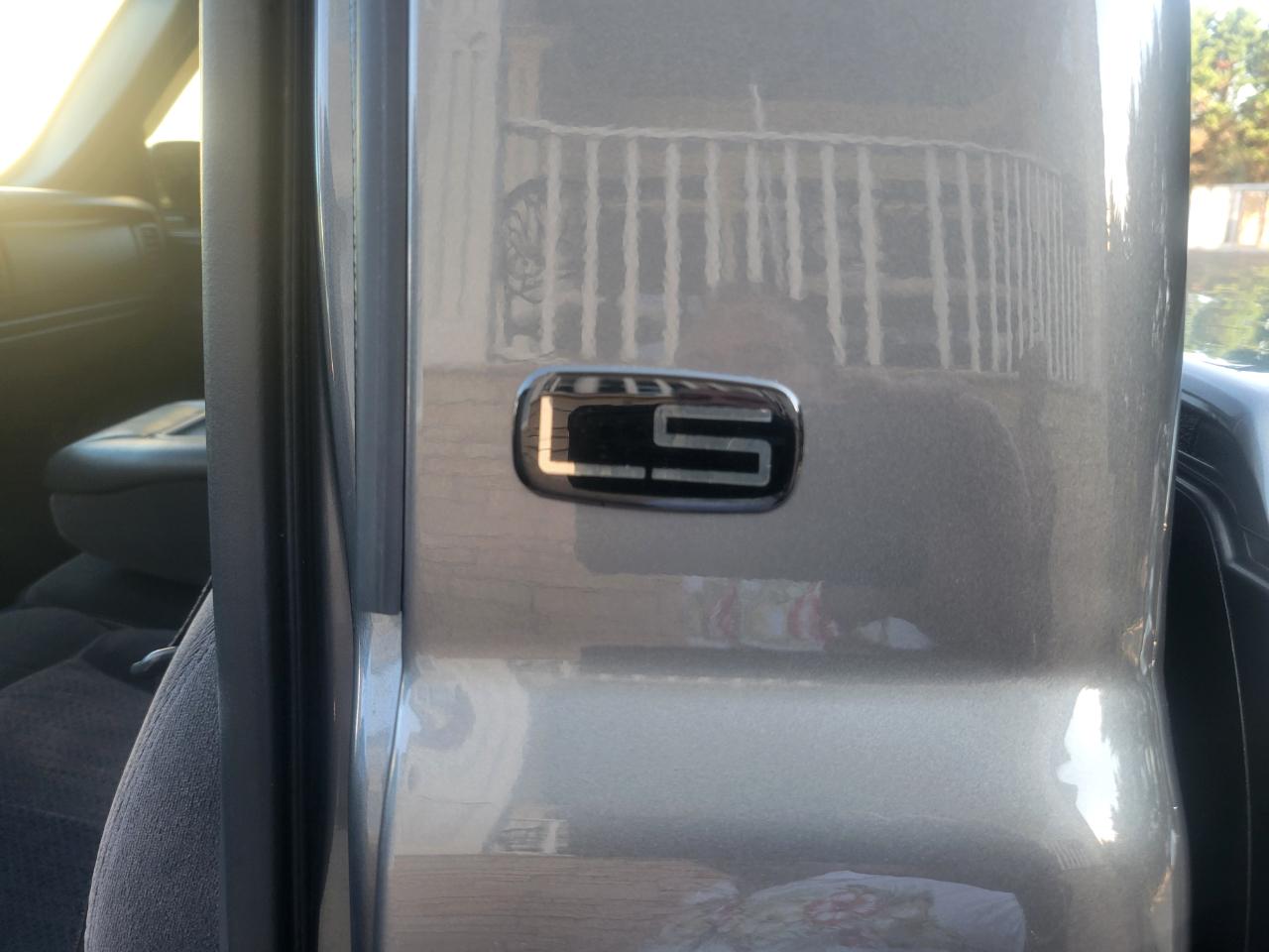 Chevrolet Silverado 1500 Short Bed 4WD 2002