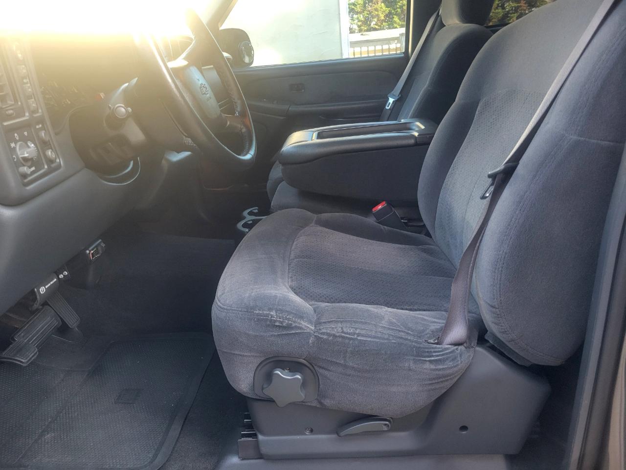 Chevrolet Silverado 1500 Short Bed 4WD 2002