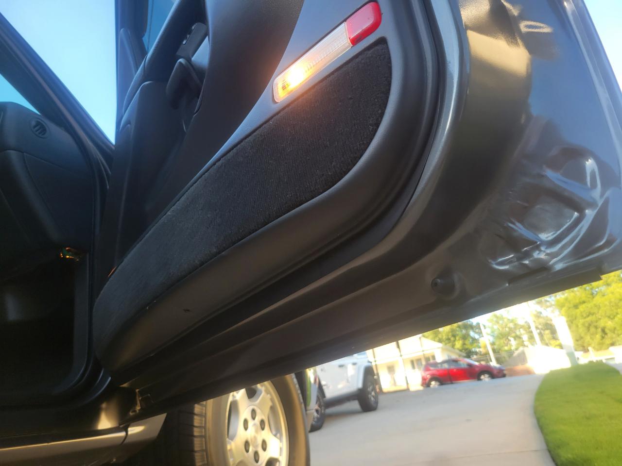 Chevrolet Silverado 1500 Short Bed 4WD 2002