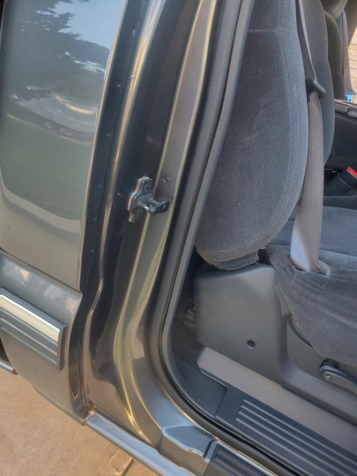 Chevrolet Silverado 1500 Short Bed 4WD 2002