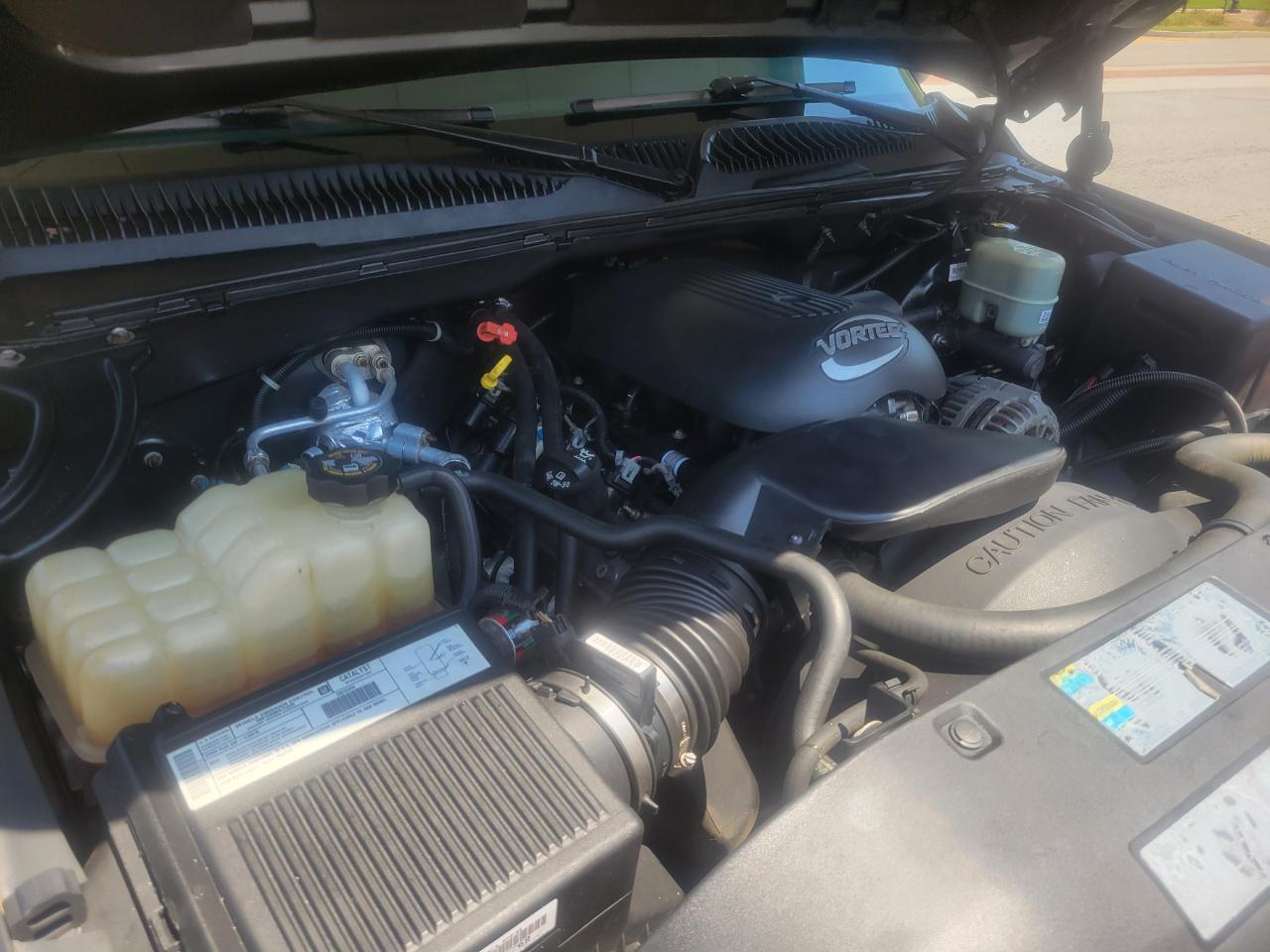 Chevrolet Silverado 1500 Short Bed 4WD 2002