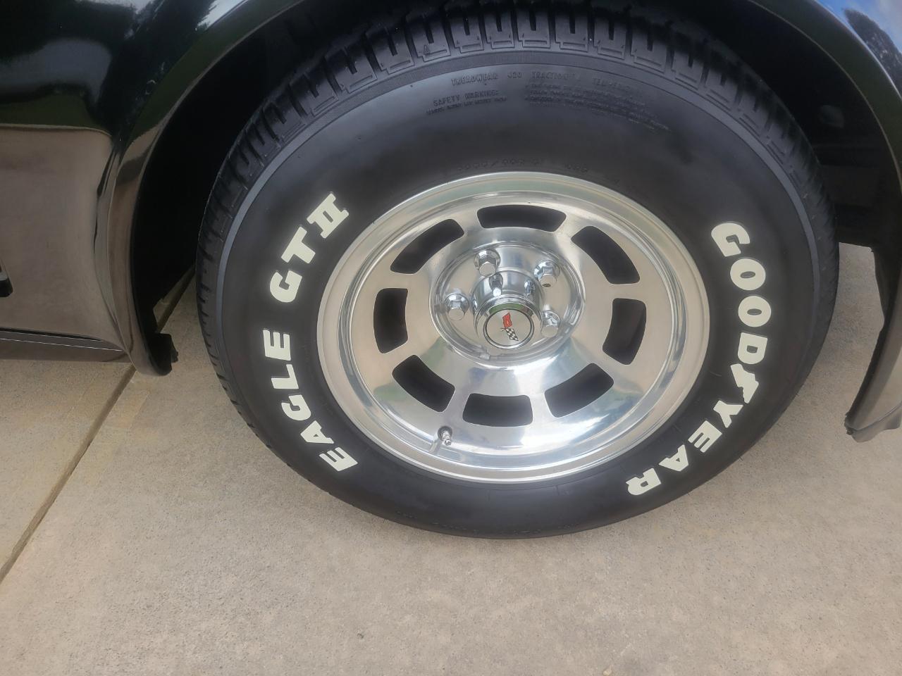 Chevrolet Corvette Coupe 1982