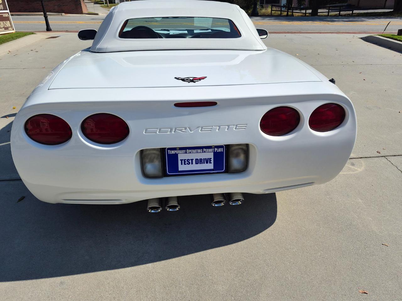 Chevrolet Corvette Convertible 2004