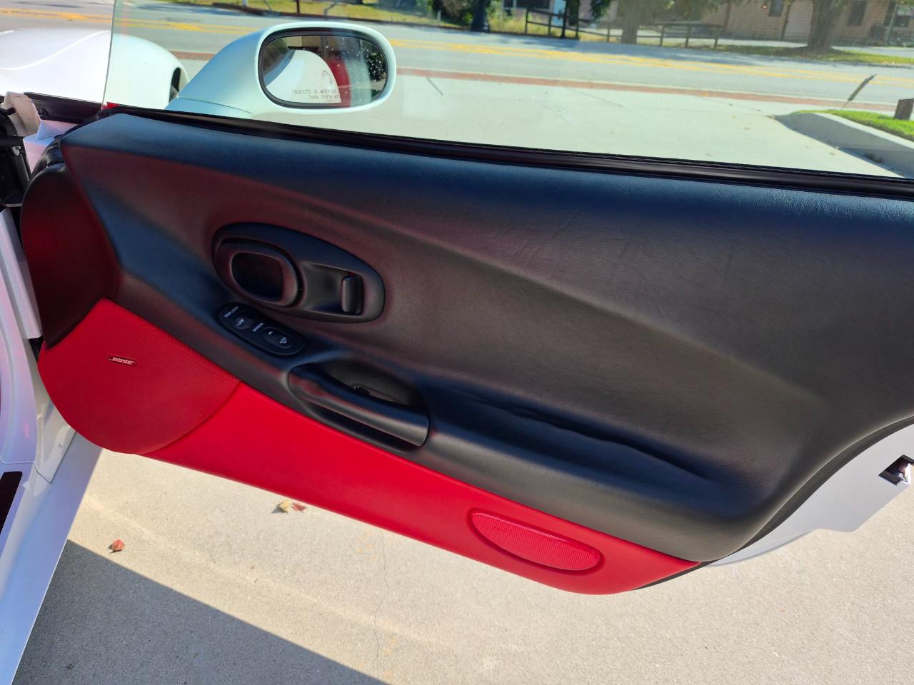 Chevrolet Corvette Convertible 2004