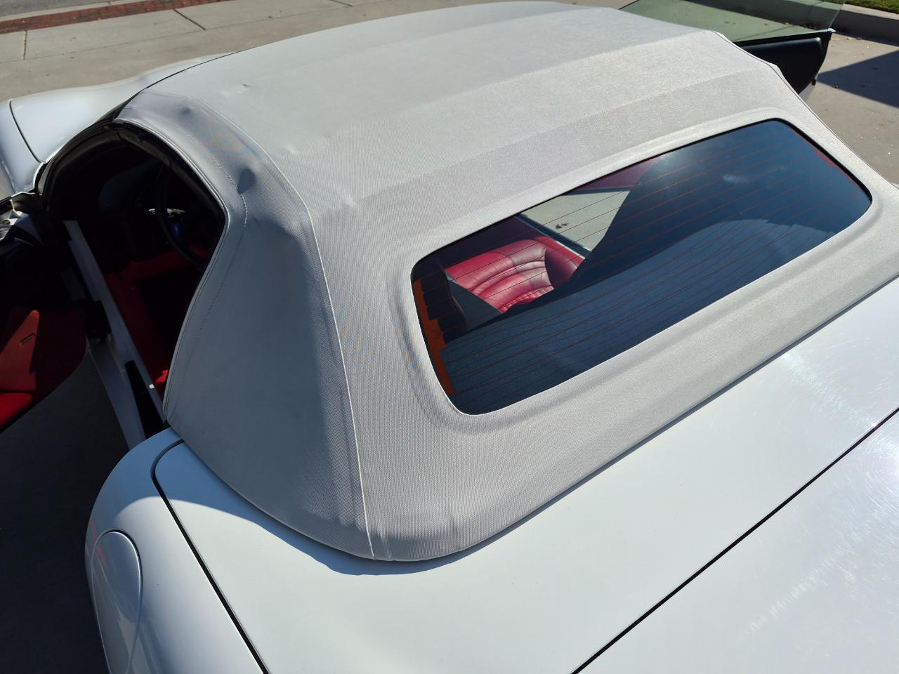 Chevrolet Corvette Convertible 2004