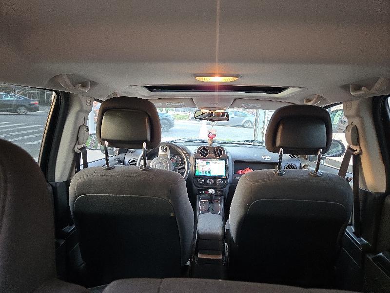 Jeep Compass Sport 4WD 2011