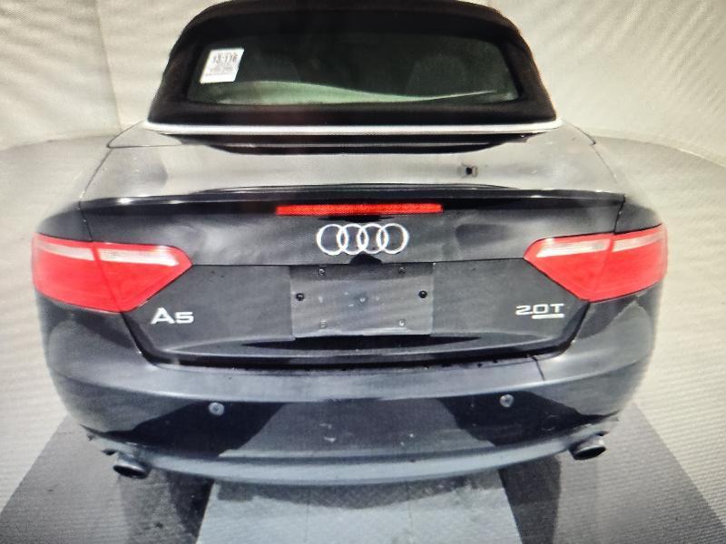 Audi A5 Cabriolet 2.0T quattro Tiptronic 2011