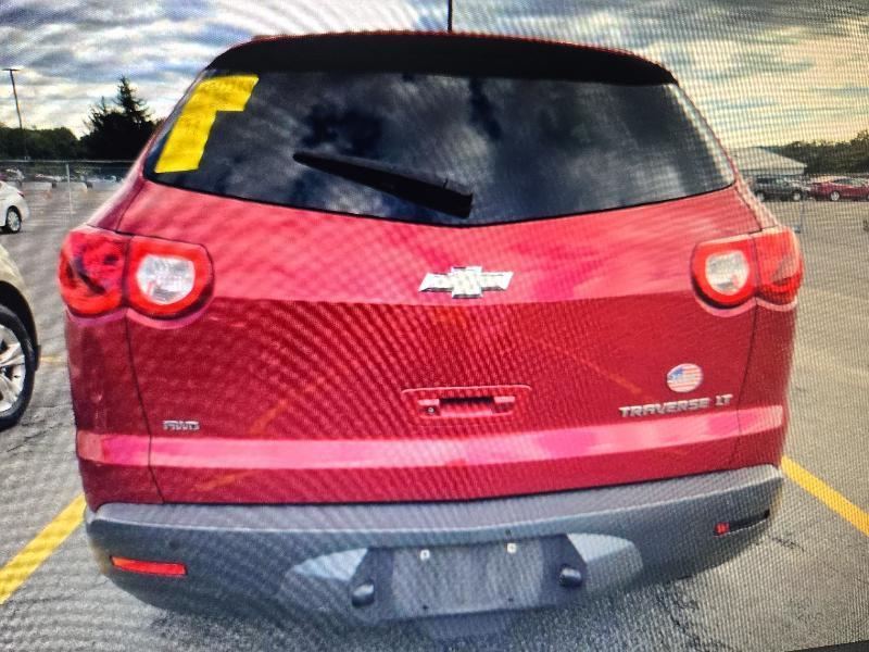 Chevrolet Traverse LT AWD 2012