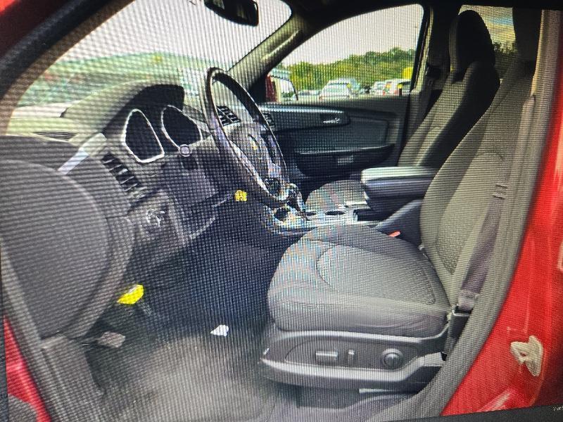 Chevrolet Traverse LT AWD 2012