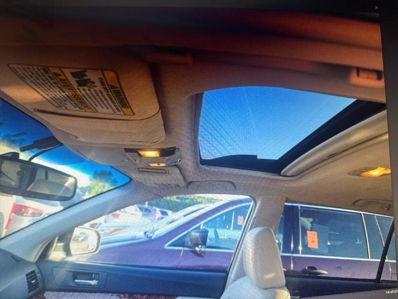 Subaru Outback 2.5i Limited 2012