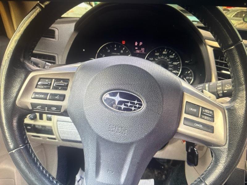 Subaru Outback 2.5i Limited 2012