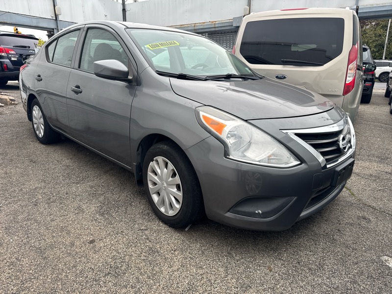 2016 Nissan Versa 1.6 S 5M