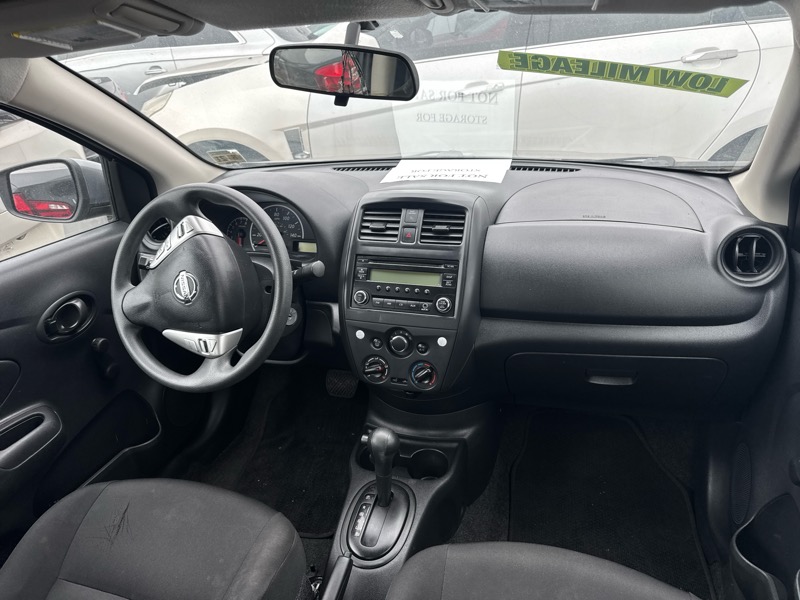 Nissan Versa 1.6 S 5M 2016 Nissan Versa 1.6 S 5M 2016