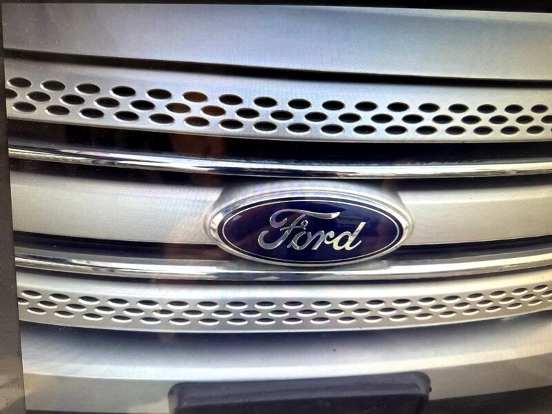 Ford Explorer XLT 4WD 2013