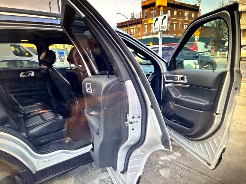 Ford Explorer XLT 4WD 2013