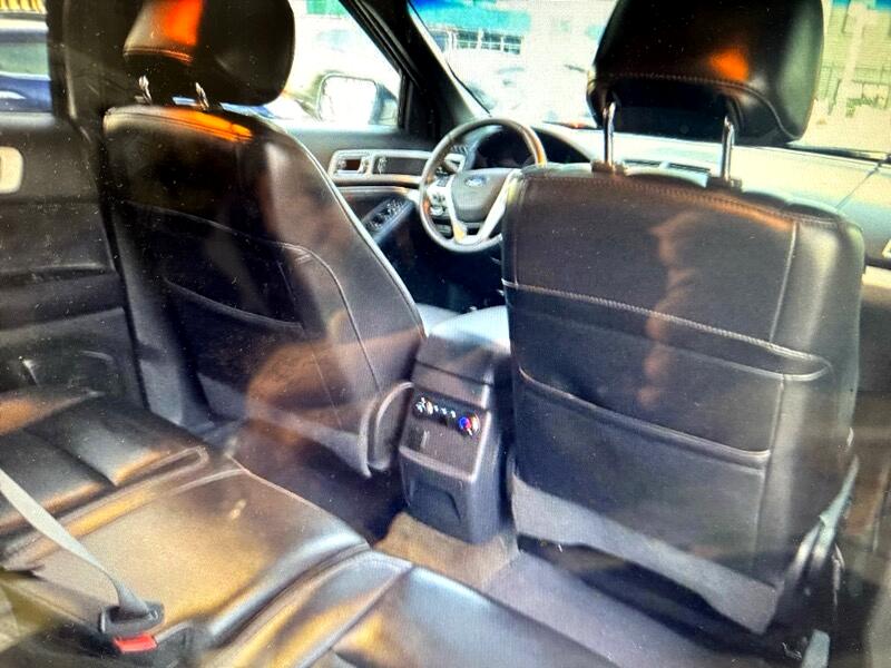 Ford Explorer XLT 4WD 2013