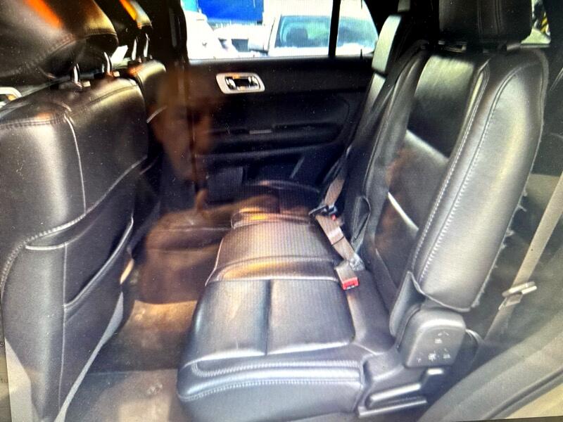 Ford Explorer XLT 4WD 2013