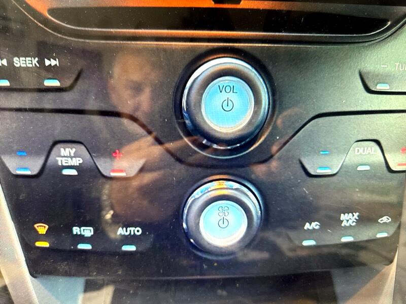 Ford Explorer XLT 4WD 2013