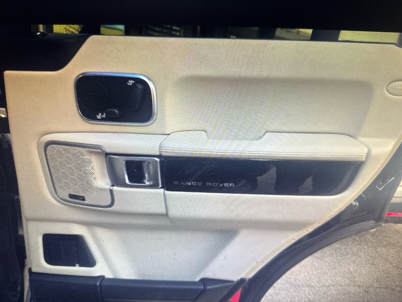 Land Rover Range Rover Supercharged 2012