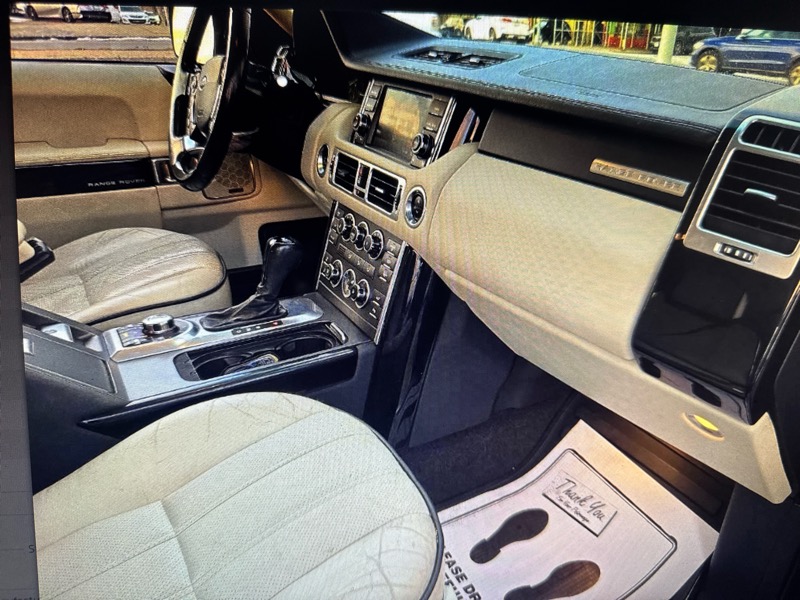 Land Rover Range Rover Supercharged 2012