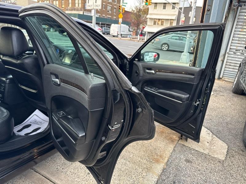 Chrysler 300 S V6 AWD 2014