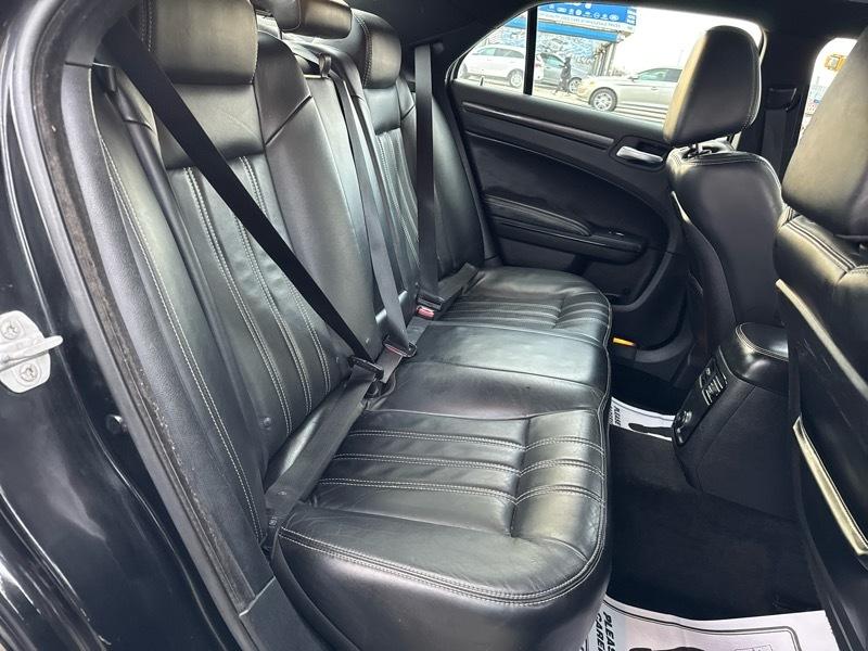 Chrysler 300 S V6 AWD 2014