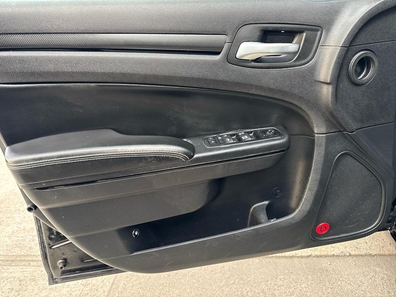 Chrysler 300 S V6 AWD 2014