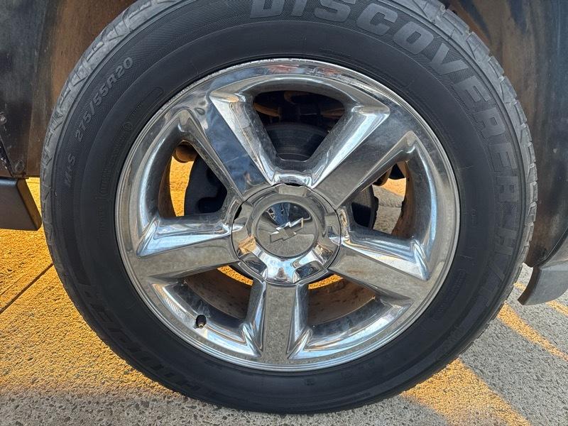 Chevrolet Avalanche LTZ 4WD 2011