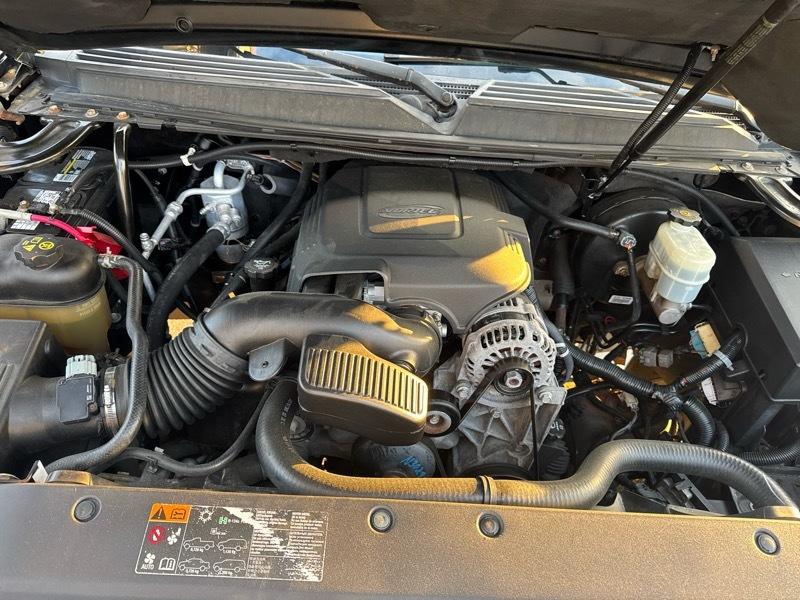 Chevrolet Avalanche LTZ 4WD 2011