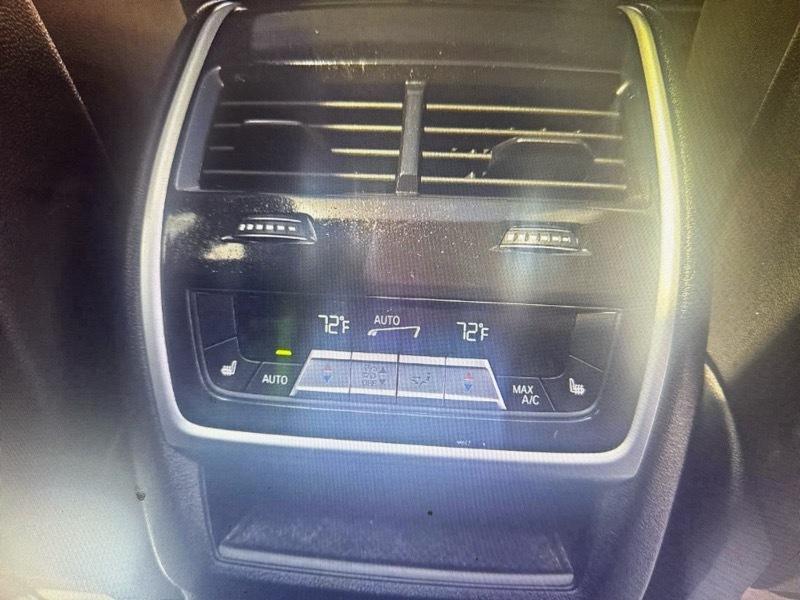 BMW X5 xDrive40i Sports Activity Vehicle 2023