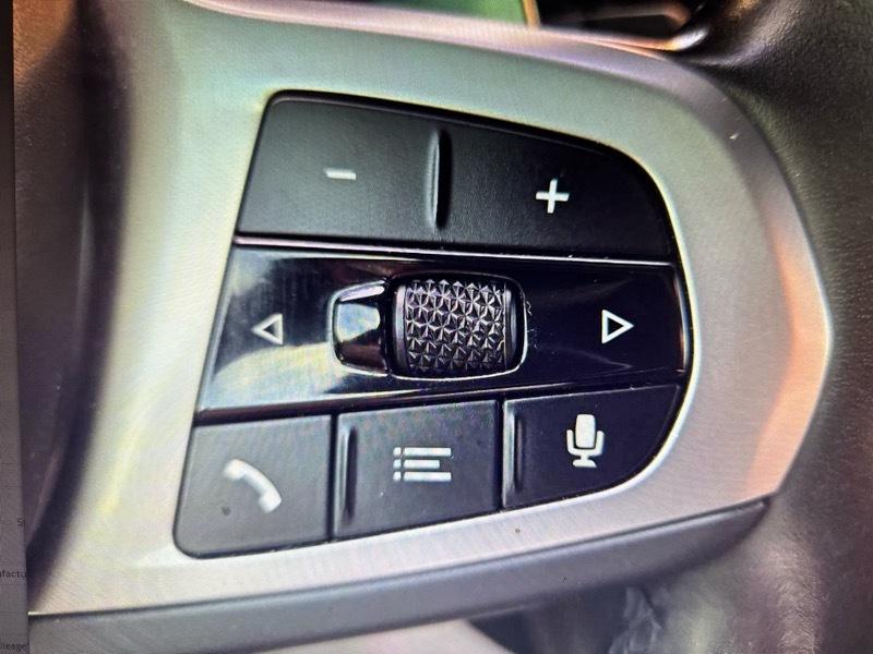BMW X5 xDrive40i Sports Activity Vehicle 2023