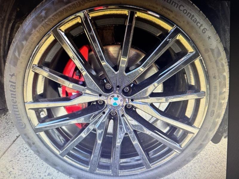 BMW X5 xDrive40i Sports Activity Vehicle 2023